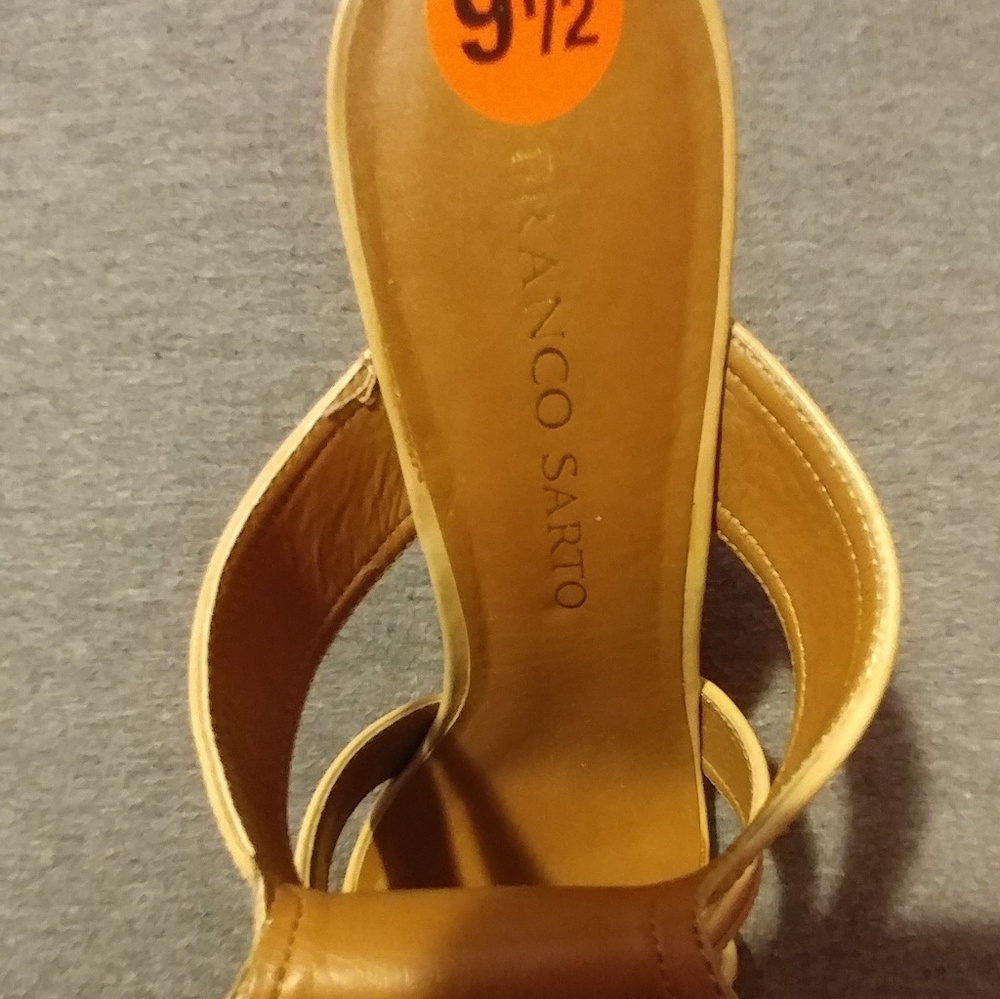 Franco Sarto wedge sandals - Picture 4 of 5